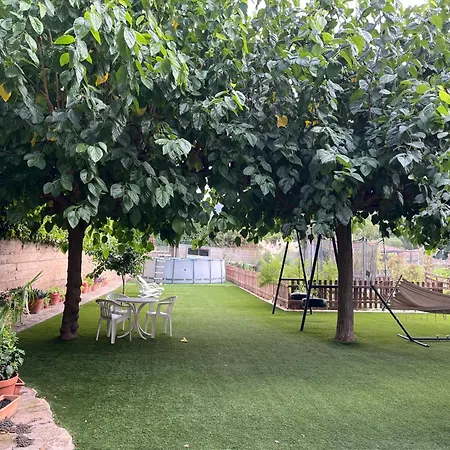 Espasa 埃斯普卢加·德·弗兰科利